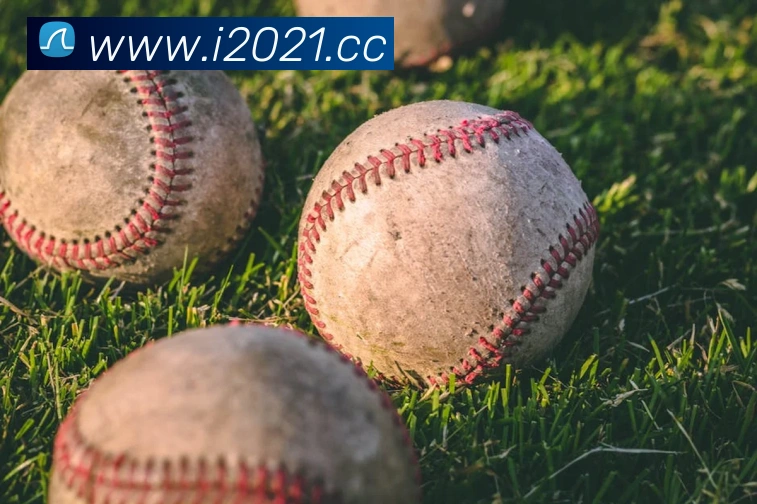 曼城英超三连冠创历史阿森纳屈居亚军争冠悬念终结